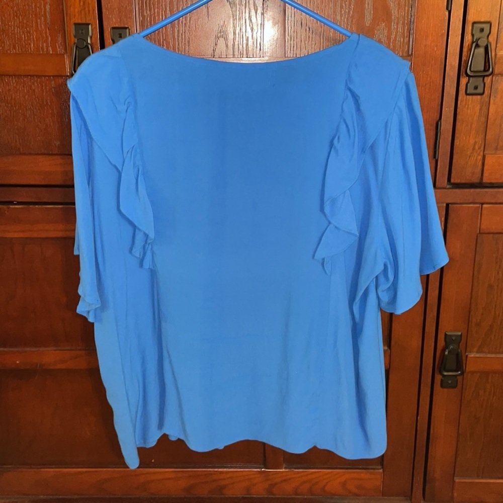 🦋Code Mode Nordstrom Flutter Sleeve Ruffle Blouse - Picture 10 of 13